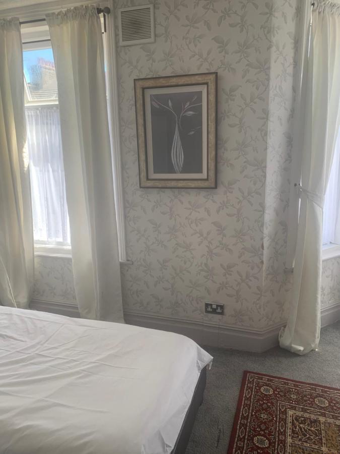 Hotel Macleods Blackpool Esterno foto